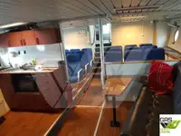 Chiatta adibita ad alloggio in vendita