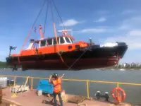 Nave da rilevamento in vendita