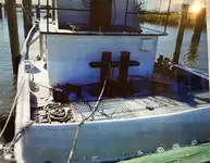 Nave di supporto in vendita