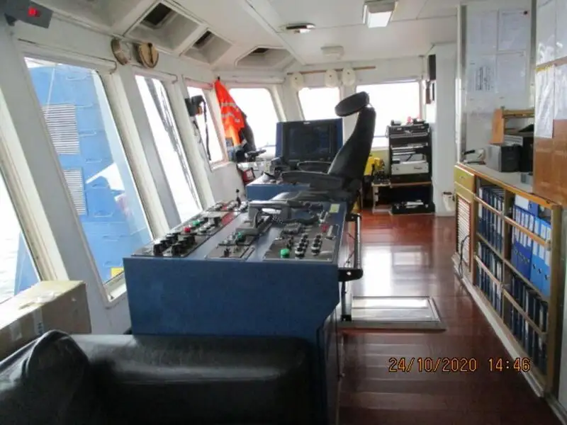 Nave refrigerata in vendita