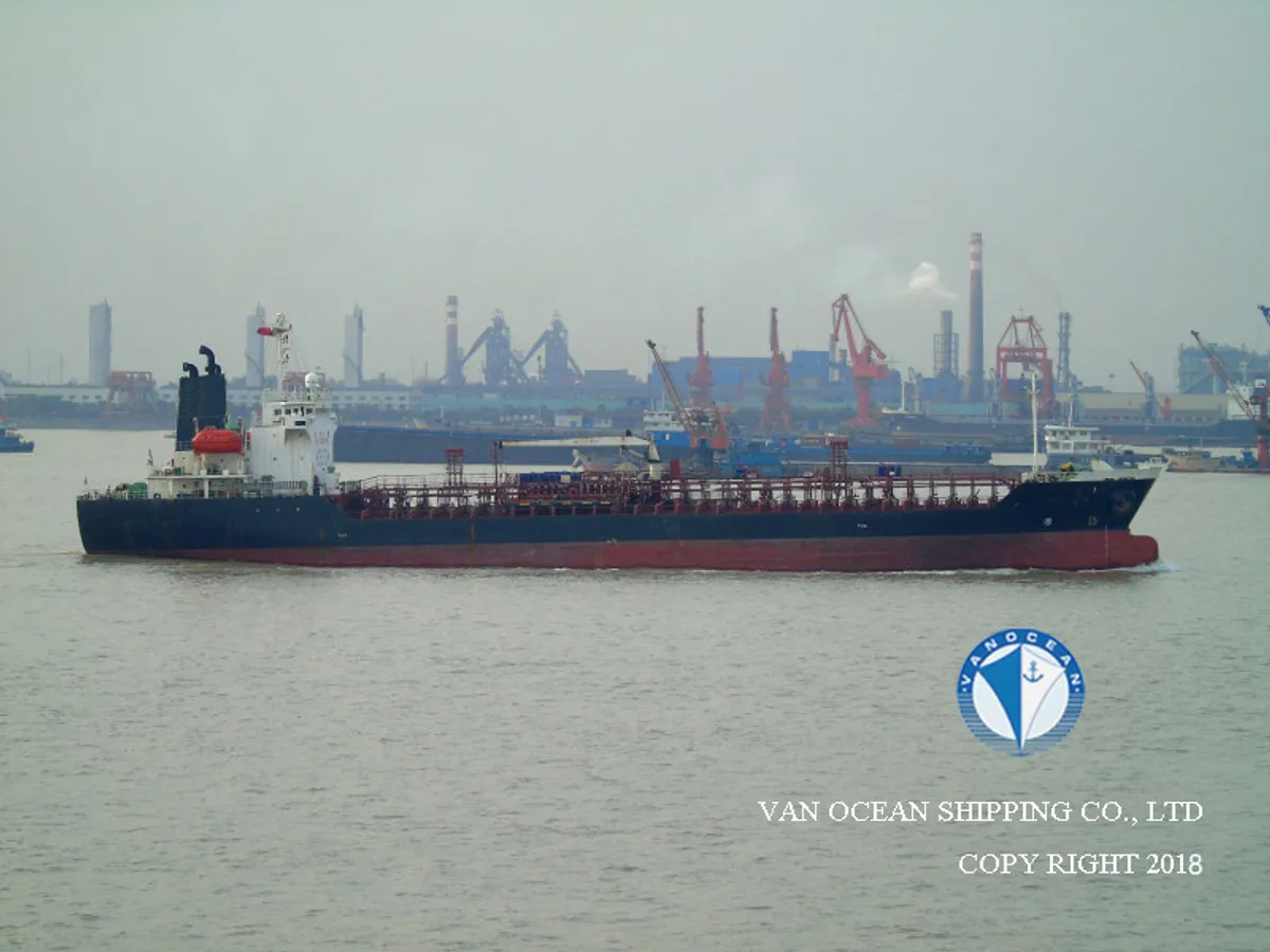 Petroliera/Chimichiera in vendita