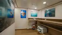 Nave da rilevamento in vendita