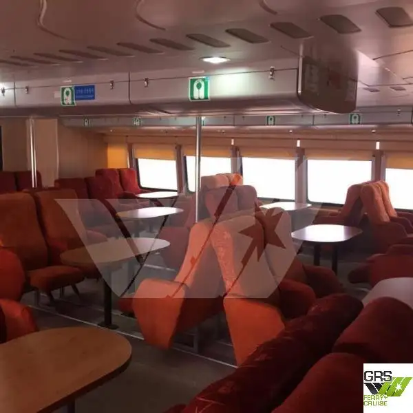 Nave passeggeri in vendita