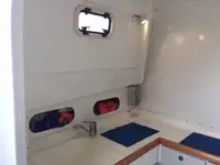 Nave da ricerca in vendita