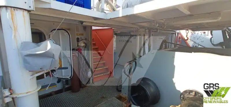 Nave di supporto in vendita