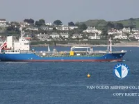 Petroliera/Chimichiera in vendita