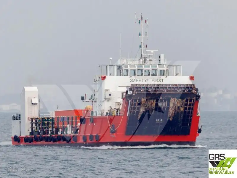 Nave da sbarco, con serbatoi in vendita