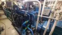 Nave di supporto in vendita