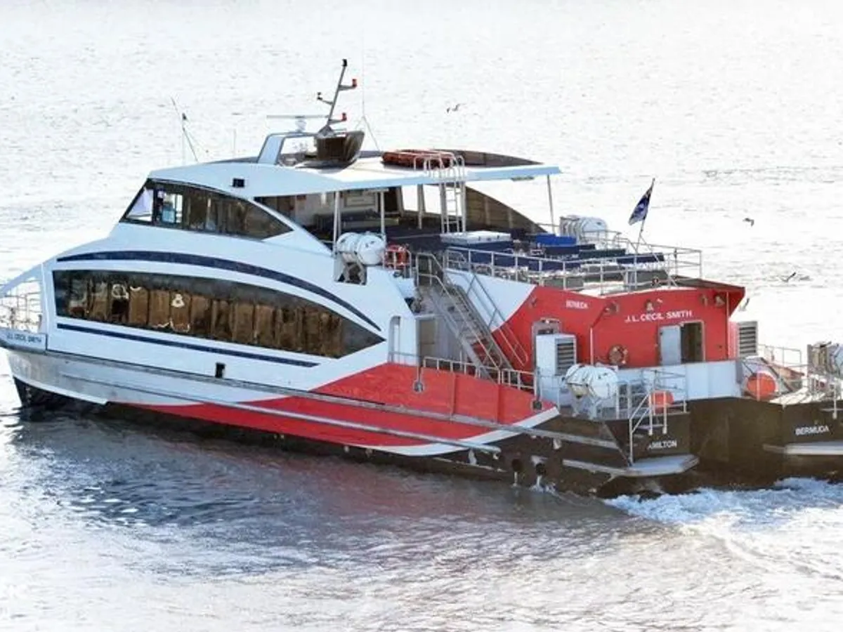 Nave traghetto in vendita