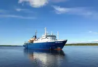 Nave passeggeri in vendita