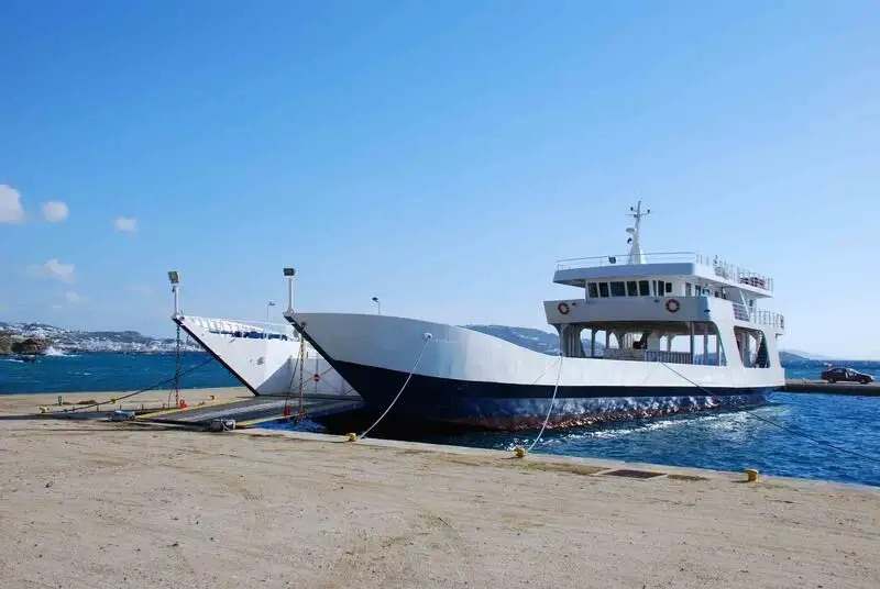 Nave da sbarco, con serbatoi in vendita