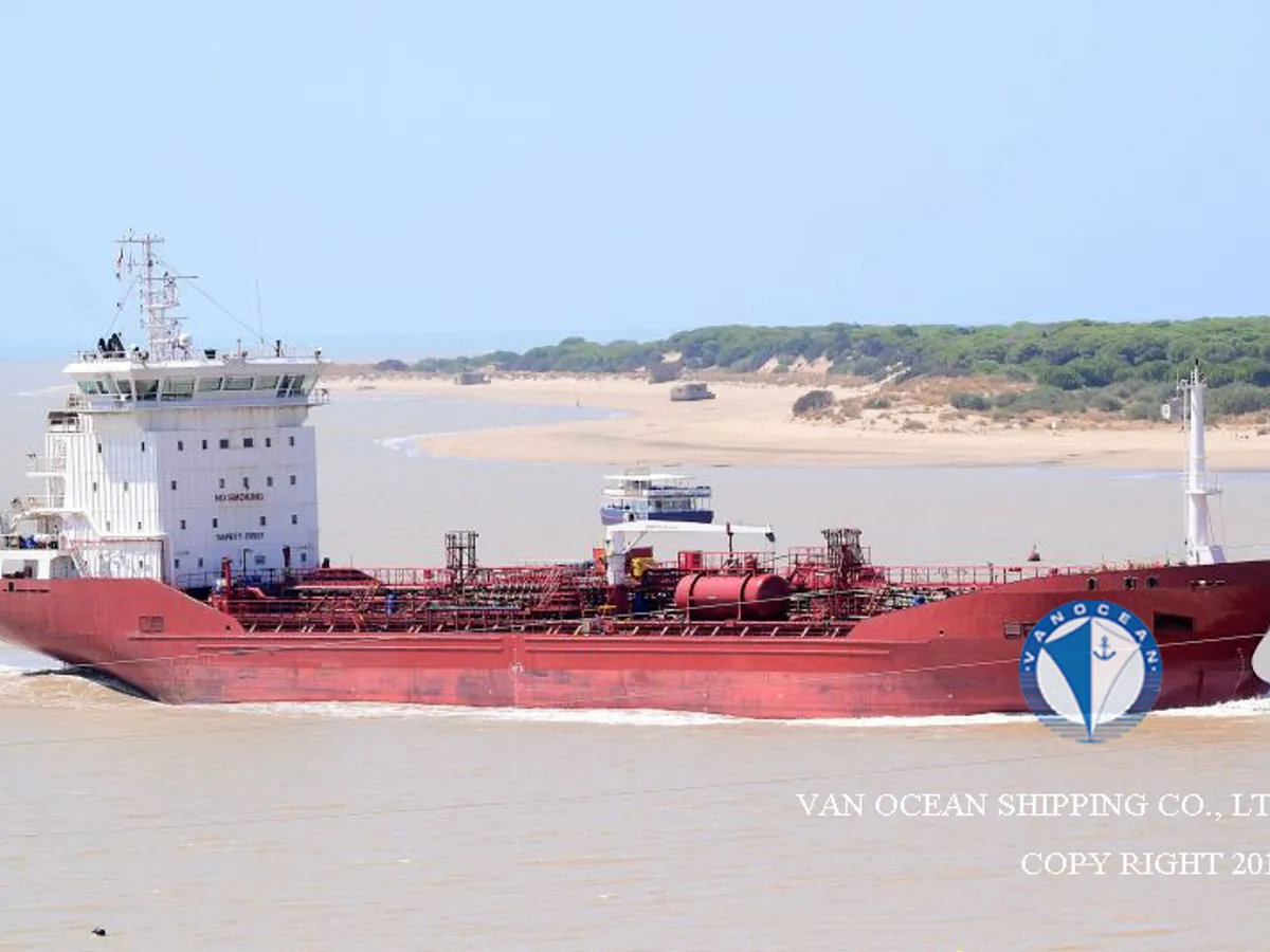 Petroliera/Chimichiera in vendita