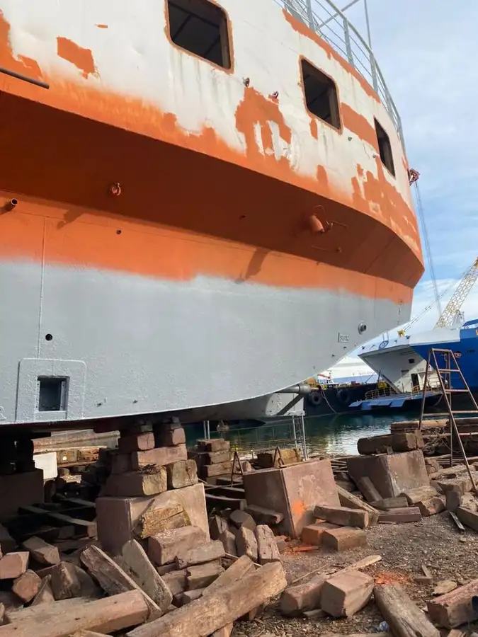 Nave traghetto in vendita
