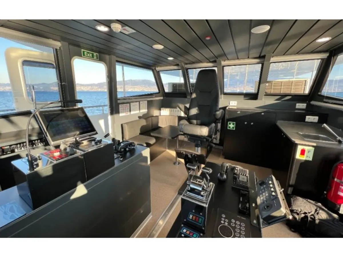 Nave passeggeri in vendita