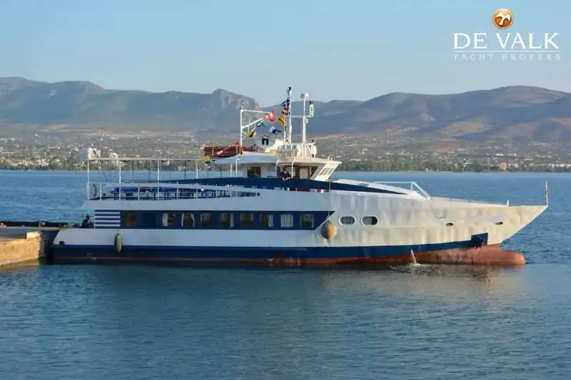 Nave traghetto in vendita