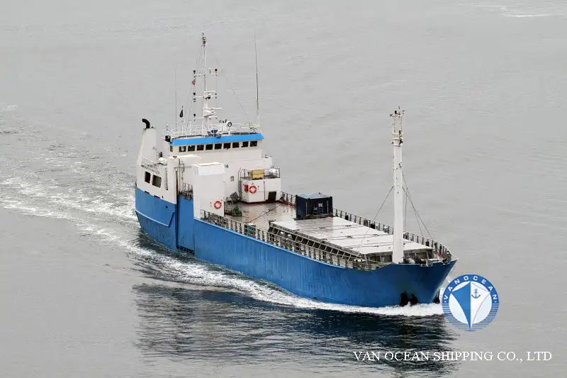 Nave refrigerata in vendita