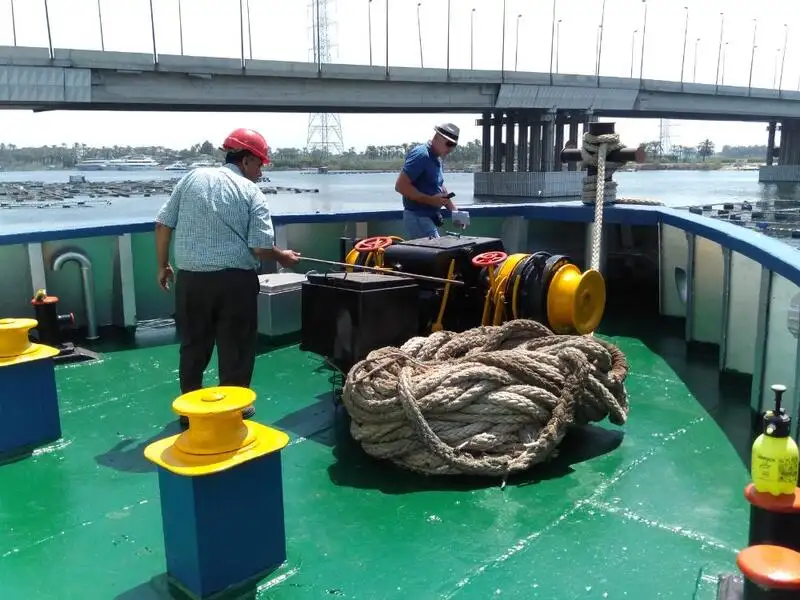 Nave di supporto in vendita