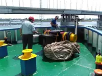Nave di supporto in vendita