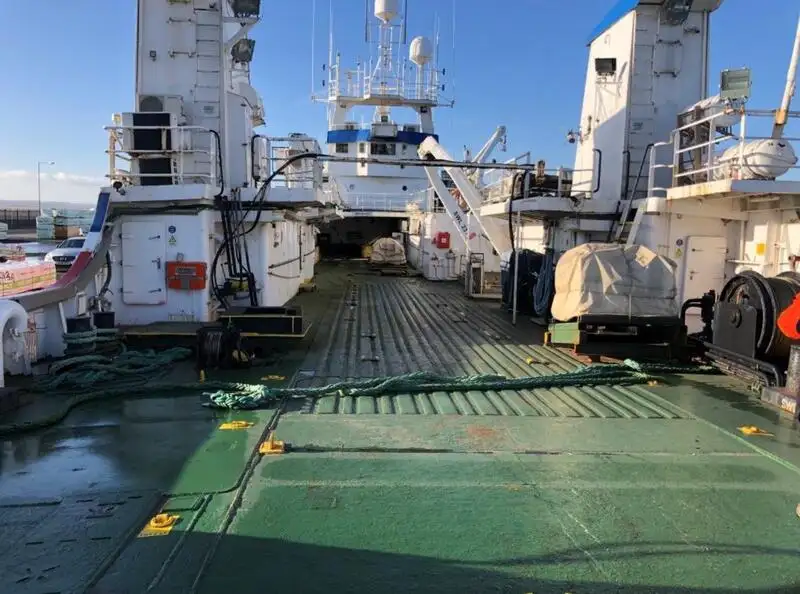 Nave da rilevamento in vendita