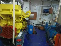 Nave di supporto in vendita