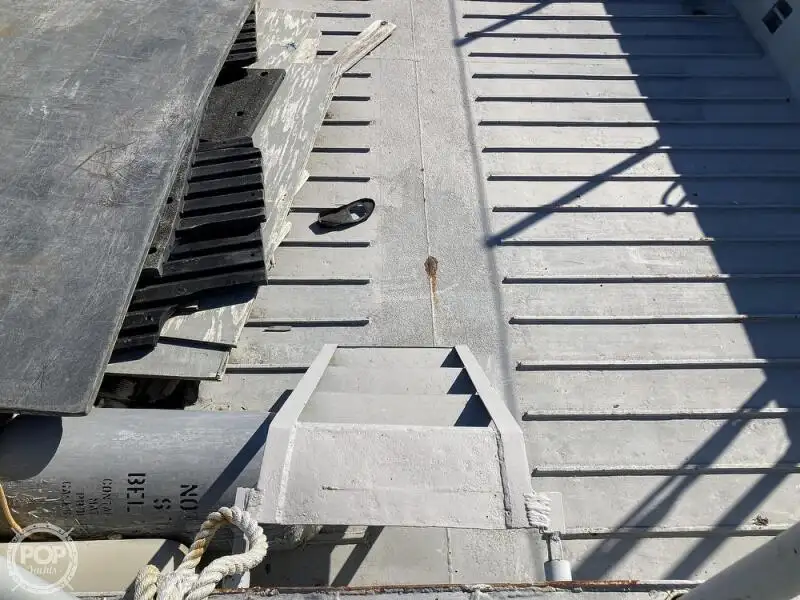 Nave da sbarco, con serbatoi in vendita