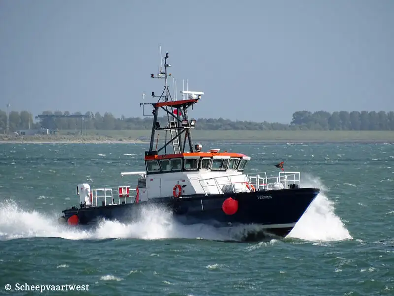 Nave da rilevamento in vendita