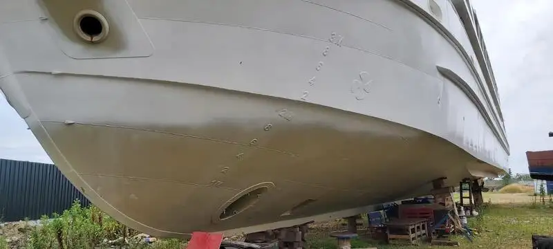 Nave passeggeri in vendita