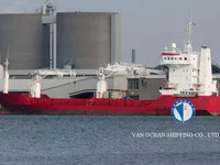 Nave refrigerata in vendita