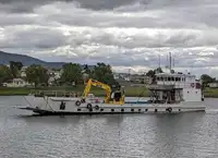 Chiatta in vendita