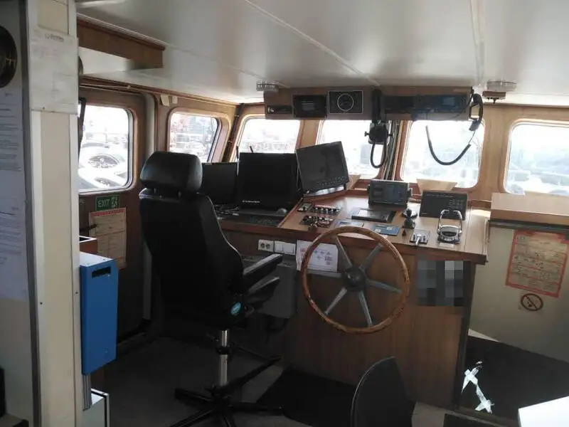Nave da rilevamento in vendita