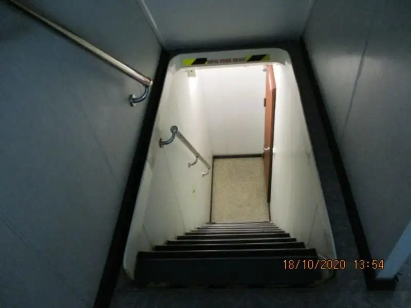 Nave refrigerata in vendita