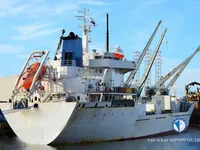 Nave refrigerata in vendita