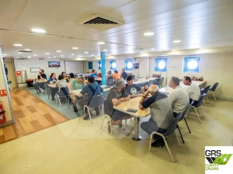 Nave da rilevamento in vendita