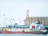 Nave refrigerata in vendita