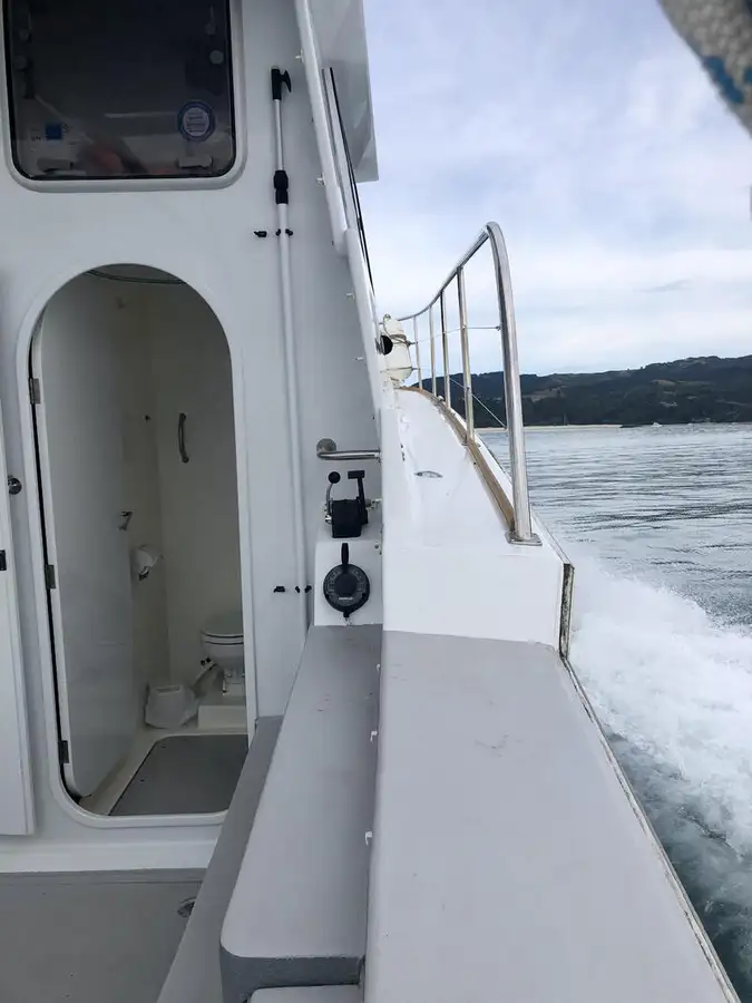 Nave da ricerca in vendita