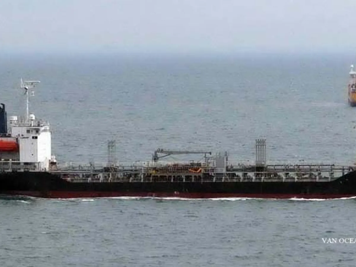 Petroliera/Chimichiera in vendita