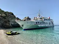 Nave passeggeri in vendita