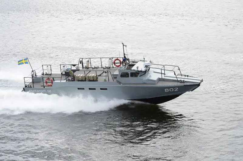 Navi militari in vendita