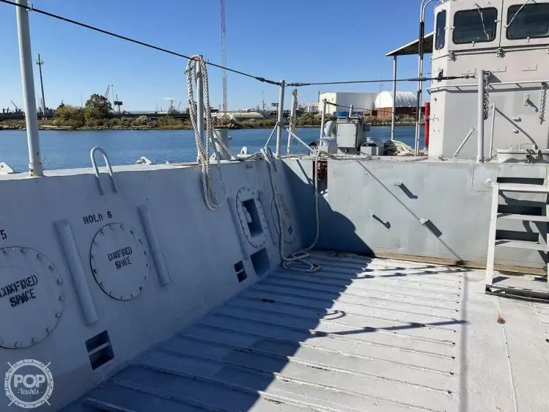 Nave da sbarco, con serbatoi in vendita