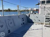 Nave da sbarco, con serbatoi in vendita
