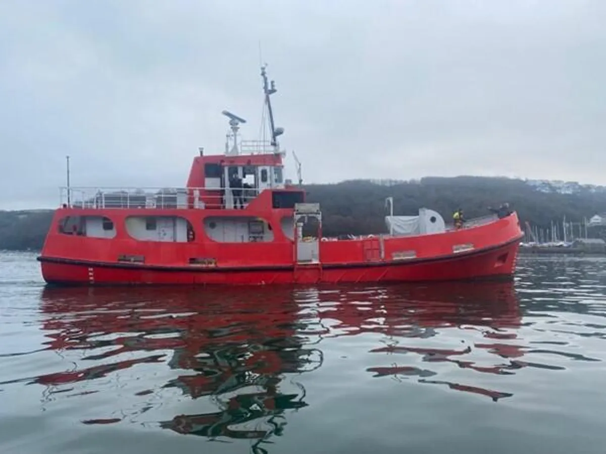 Nave da rilevamento in vendita
