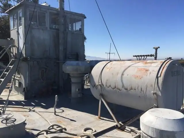 Nave da sbarco, con serbatoi in vendita