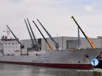 Nave refrigerata in vendita