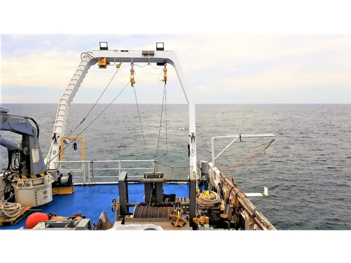 Nave da ricerca in vendita