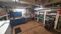 Nave di supporto in vendita