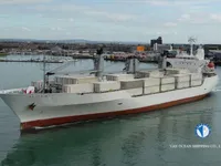 Nave refrigerata in vendita