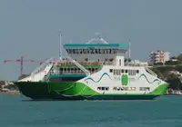 Traghetto in vendita