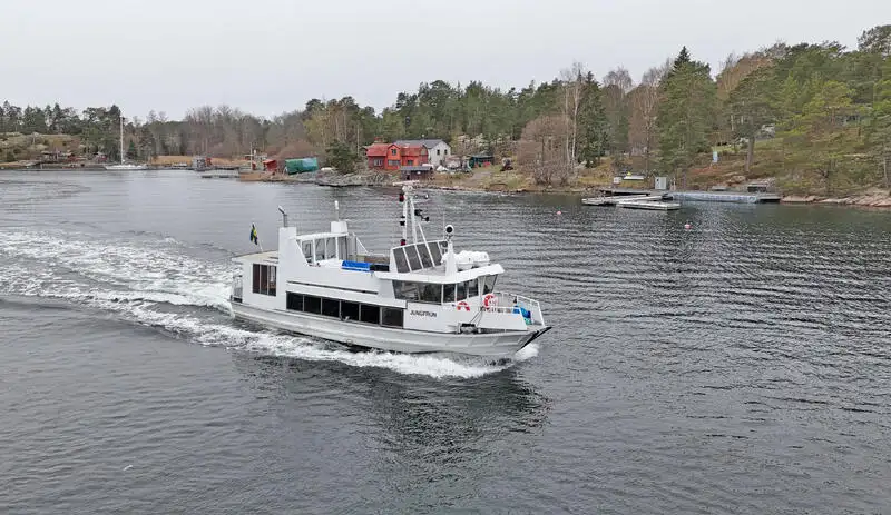 Nave passeggeri in vendita