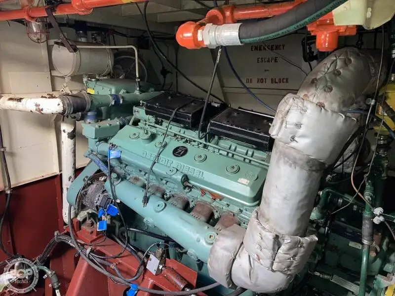 Nave da sbarco, con serbatoi in vendita