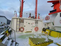 Nave di supporto in vendita